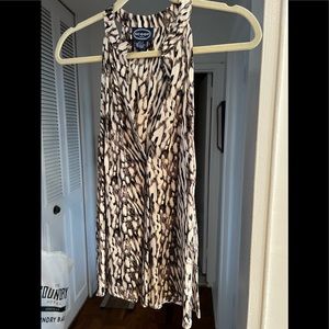 Vacation time!!! SCOOP NYC handkerchief silk top - gorgeous leopard print